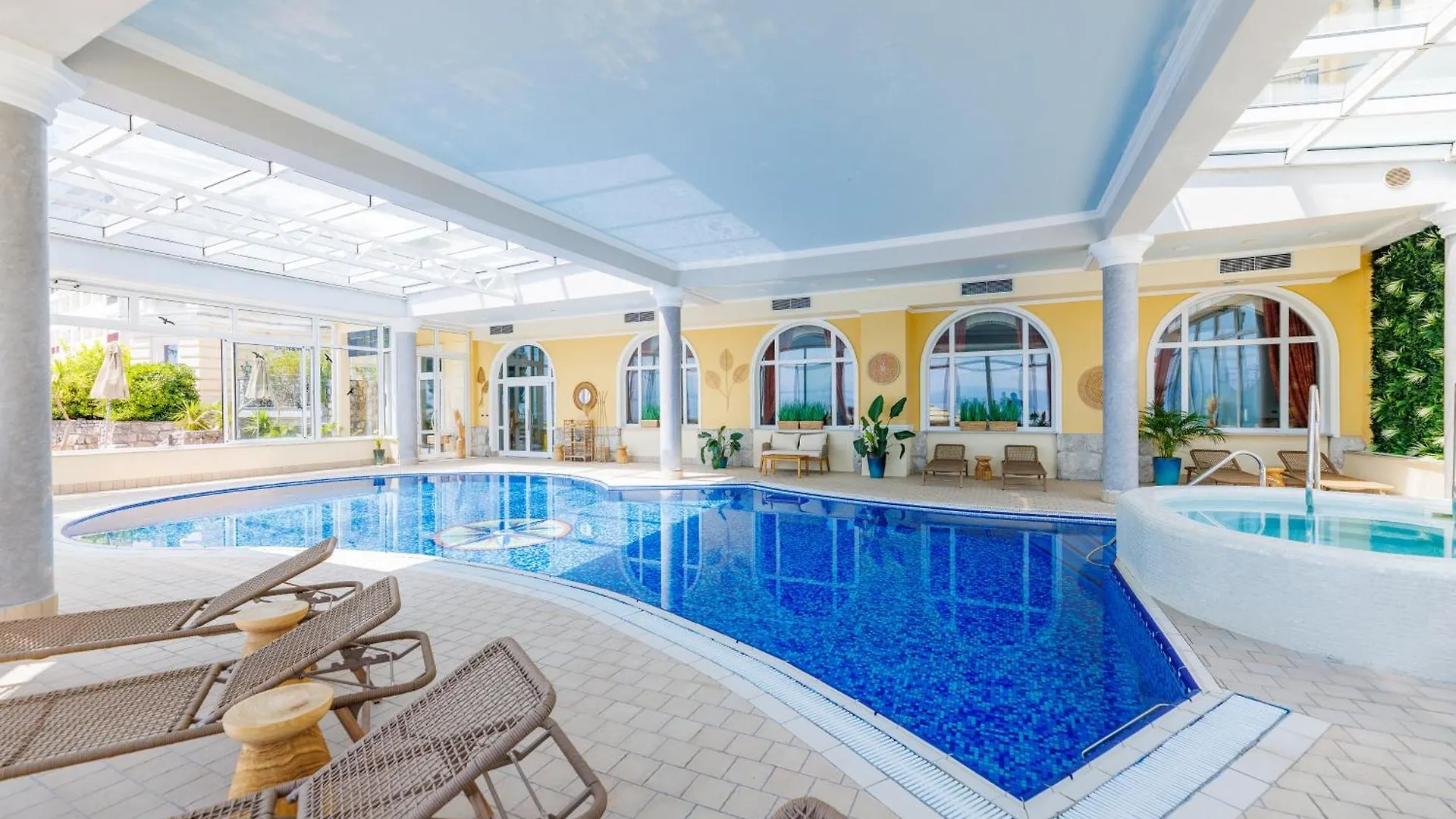 Hotel Savoy Opatija 4*,  Kroatien